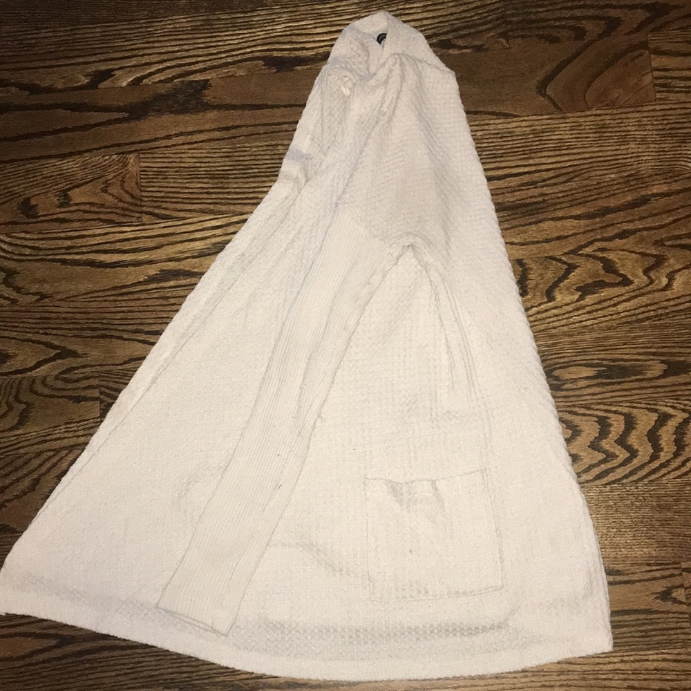 Cardigan - Picture 3 of 6